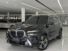 BMW X7 xDrive40i M Sport Premium Package - ფოტო 1