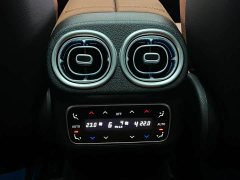 Mercedes-Benz GLC 300 L 4MATIC Dynamic 5-Seater - фото 19