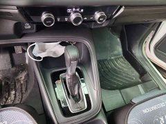 Honda Vezel 1.5L CVT Elite - photo 10