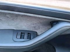 Tesla Model Y Rear-Wheel Drive - ფოტო 12
