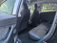 Tesla Model Y Rear-Wheel Drive - ფოტო 8