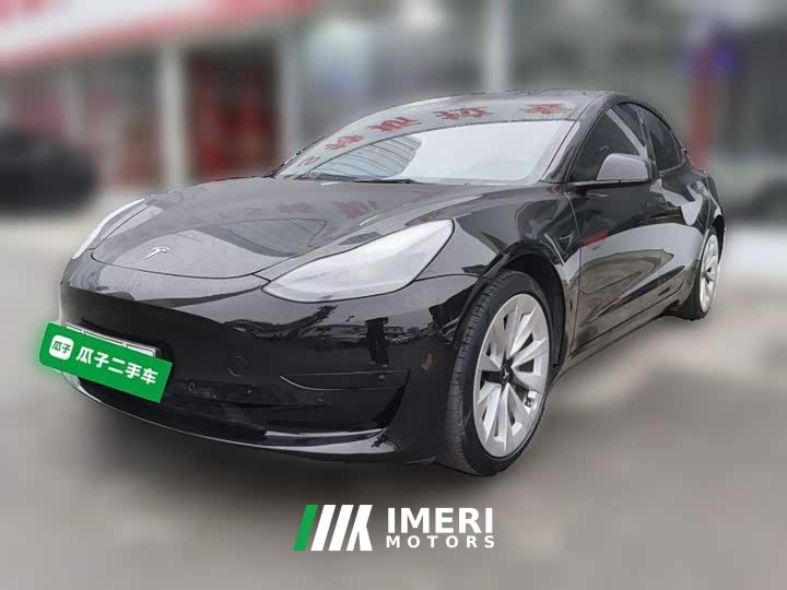 Tesla Model 3 Rear-Wheel Drive