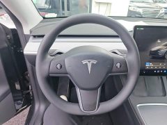 Tesla Model Y Rear-Wheel Drive - ფოტო 10