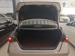 Toyota Avalon 2.0L Premium Edition - ფოტო 18