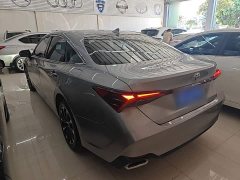 Toyota Avalon 2.0L Premium Edition - ფოტო 4