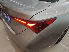 Toyota Avalon 2.0L Premium Edition - ფოტო 7