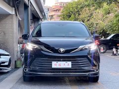 Toyota Sienna 2.5L Dual Motor 2WD Luxury Edition - photo 2