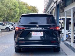 Toyota Sienna 2.5L Dual Motor 2WD Luxury Edition - photo 5