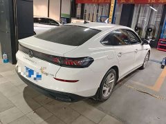 Volkswagen Lingdu L 280TSI DSG Dazzling Red Edition - photo 6