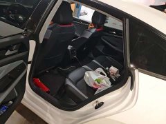 Volkswagen Lingdu L 280TSI DSG Dazzling Red Edition - photo 9