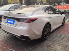 Toyota Camry Dual-Engine 2.0HXS Sports Plus Edition - photo 3