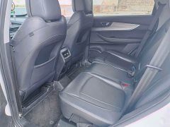 Chery Tiggo 8 PLUS 290TGDI DCT Luxury Edition - ფოტო 4