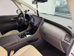 Toyota Alphard Hybrid 2.5L Premium Edition - ფოტო 8