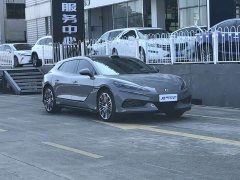 Denza Z9GT Flash Charging Flagship - фото 2