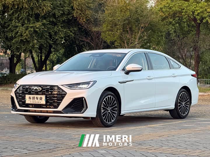 Chery Arrizo 8 PRO 1.6T DCT Luxury Edition - ავტომობილი ჩინეთიდან