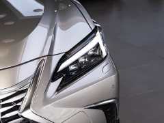 Lexus ES 300h Executive Edition - ფოტო 6