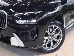 BMW X7 xDrive40i Premier Luxury Package - ფოტო 9