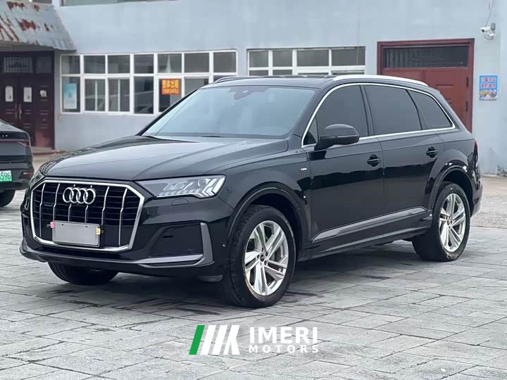 Audi Q7 45 TFSI quattro S line Sport - car from China