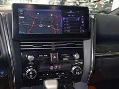 Lexus LM 300h Four-Seat Royal Edition - ფოტო 17