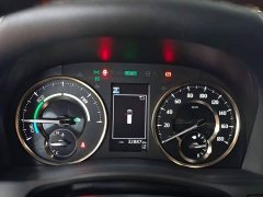Lexus LM 300h Four-Seat Royal Edition - ფოტო 19
