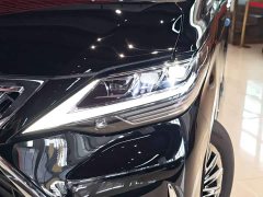 Lexus LM 300h Four-Seat Royal Edition - ფოტო 7