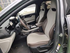 BYD Qin PLUS Glory Edition DM-i 55KM Leading - ფოტო 11