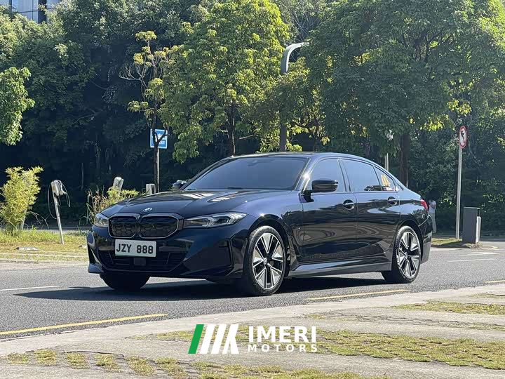 BMW i3 eDrive 40 L Night Sport Package