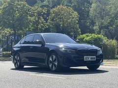 BMW i3 eDrive 40 L Night Sport Package - ფოტო 3