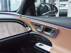 Mercedes-Benz E-Class E 300 L Fashion Edition - photo 9