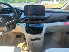 Buick GL8 Land Business Class Comfort Edition - ფოტო 8