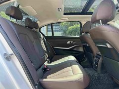 BMW 3 Series 325Li M Sport Package - photo 18