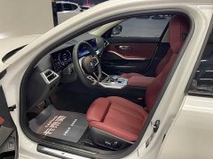 BMW 3 Series 330Li M Sport Night Edition Package - ფოტო 9