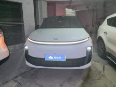 Li Auto L6 Max - ფოტო 2