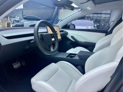 Tesla Model 3 High Performance All-Wheel Drive - ფოტო 4