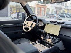 Land Rover Defender 110 P400 HSE - photo 10
