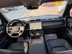 Land Rover Defender 110 P400 HSE - photo 9