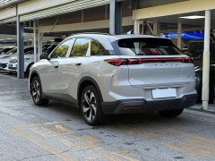BAIC Arcfox Alpha T5 Pure Electric 705 Yuan Smart Travel Edition - ფოტო 2