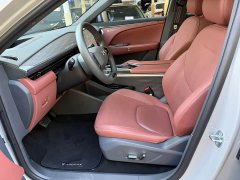 BAIC Arcfox Alpha T5 Pure Electric 705 Yuan Smart Travel Edition - ფოტო 8