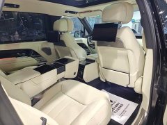 Land Rover Range Rover 3.0 L6 400PS AB Long Wheelbase - ფოტო 10