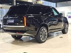 Land Rover Range Rover 3.0 L6 400PS AB Long Wheelbase - ფოტო 17