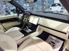 Land Rover Range Rover 3.0 L6 400PS AB Long Wheelbase - ფოტო 5