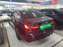 BMW 3 Series 325Li M Sport Package - ფოტო 4