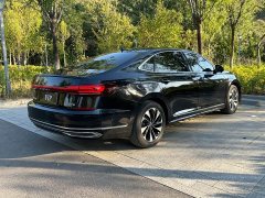 Volkswagen Passat 330TSI Elite - ფოტო 12