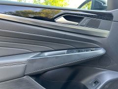 Volkswagen Passat 330TSI Elite - ფოტო 8