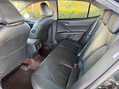 Toyota Camry Hybrid Luxury - photo 9