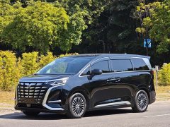 Denza D9 DM-i 980 AWD Luxury - ფოტო 1