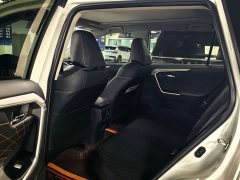 Toyota RAV4 2.0L CVT FWD Fashion Plus - photo 6