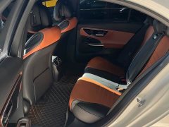 Mercedes-Benz C-Class Facelift C 200 L Sport Edition - ფოტო 9