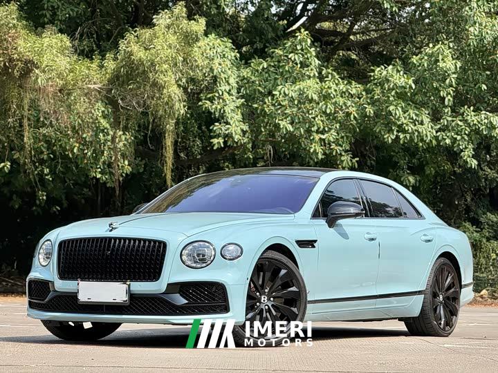 Bentley Flying Spur 4.0T V8 Standard Edition