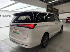 Buick GL8 New Energy Luushang Advance Edition - фото 9